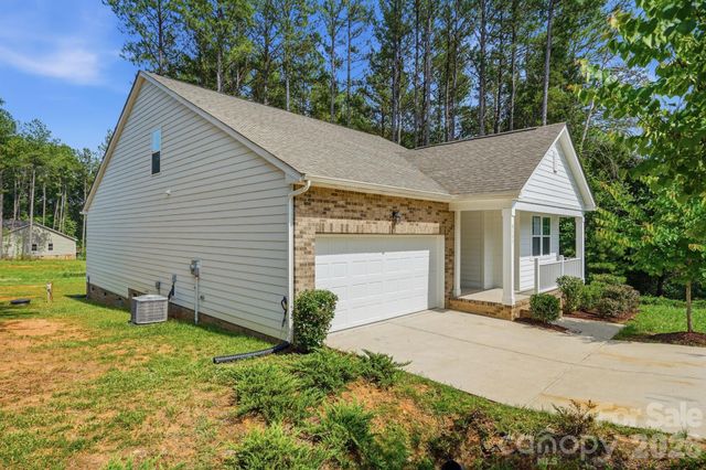 8157 Long Island Road, Catawba, NC 28609
