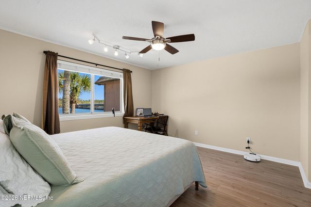 5375 ORTEGA FARMS Boulevard 102, Jacksonville, FL 32210