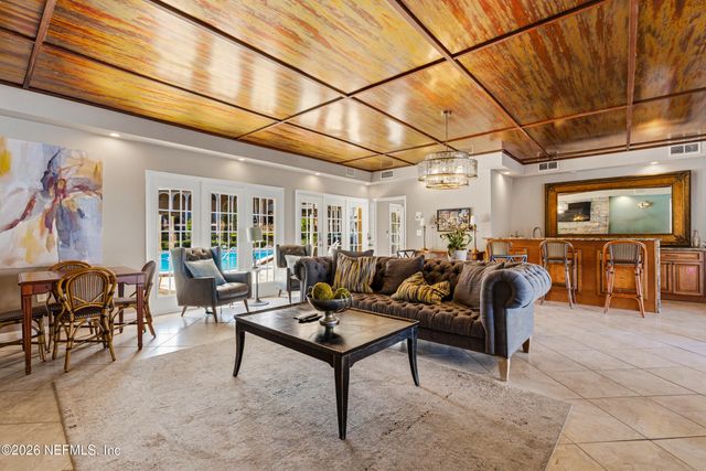 5375 ORTEGA FARMS Boulevard 102, Jacksonville, FL 32210