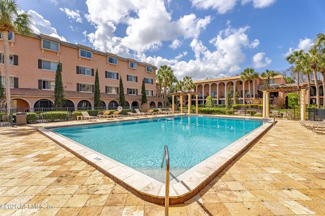 5375 ORTEGA FARMS Boulevard 102, Jacksonville, FL 32210