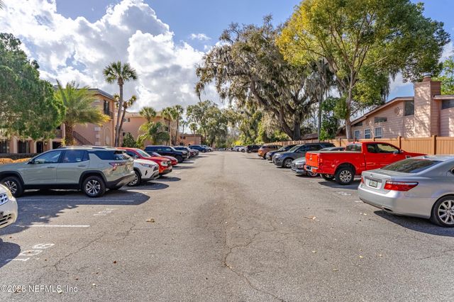 5375 ORTEGA FARMS Boulevard 102, Jacksonville, FL 32210