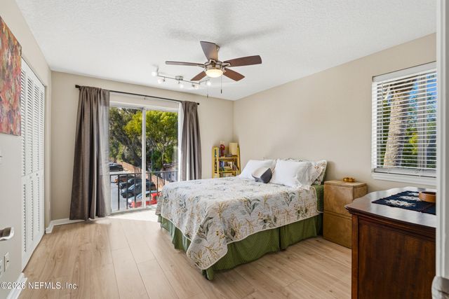 5375 ORTEGA FARMS Boulevard 102, Jacksonville, FL 32210