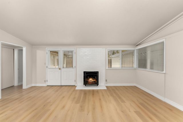 317 Brookwood Rd, Roseville, CA 95678