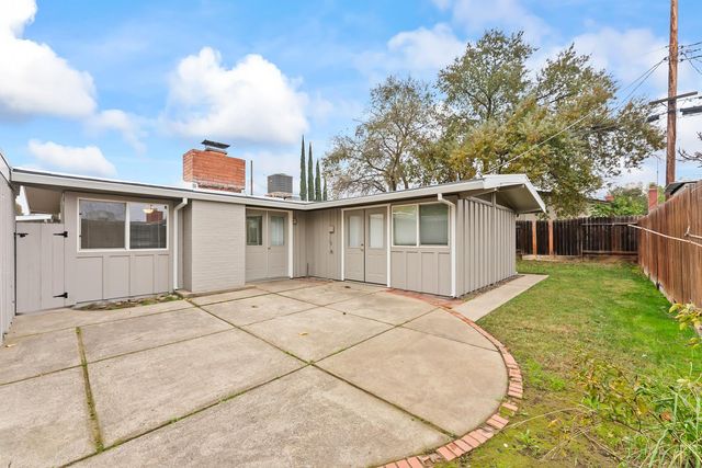 317 Brookwood Rd, Roseville, CA 95678