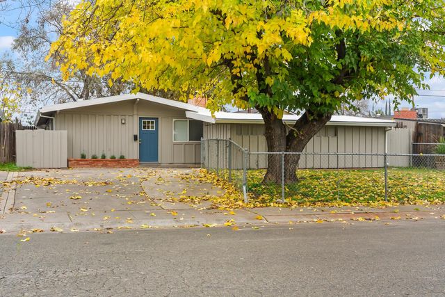 317 Brookwood Rd, Roseville, CA 95678