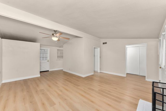 317 Brookwood Rd, Roseville, CA 95678