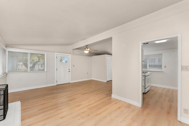 317 Brookwood Rd, Roseville, CA 95678