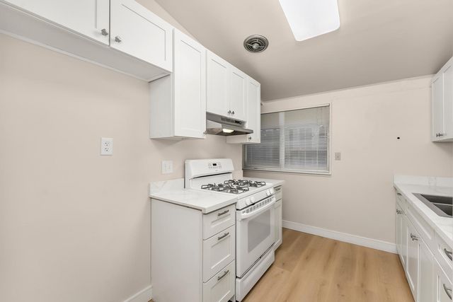 317 Brookwood Rd, Roseville, CA 95678