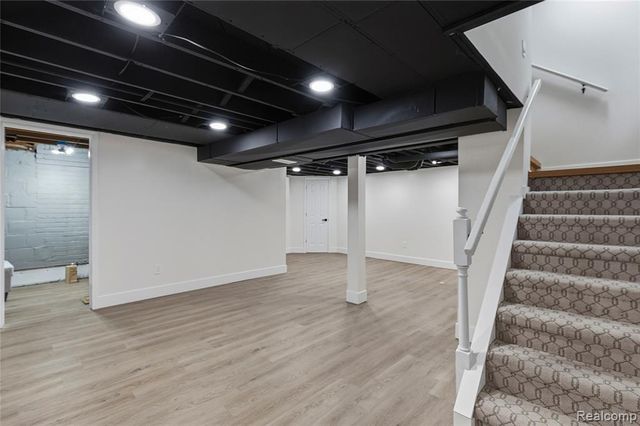 511 Gardenia Avenue, Royal Oak, MI 48067