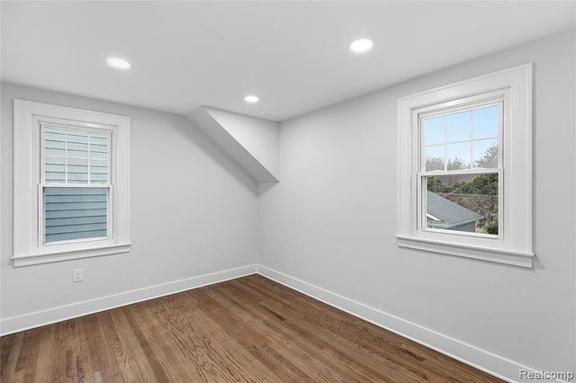 511 Gardenia Avenue, Royal Oak, MI 48067