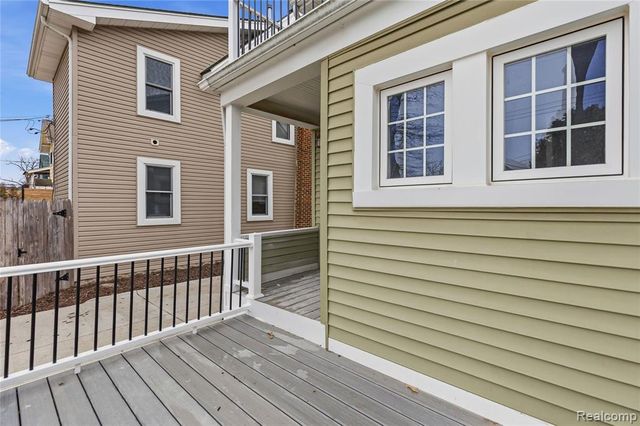 511 Gardenia Avenue, Royal Oak, MI 48067