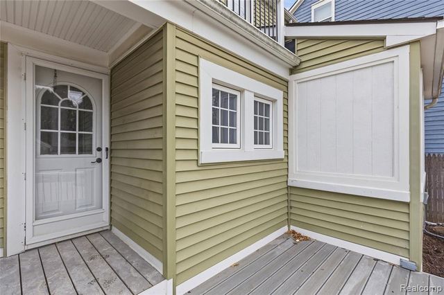 511 Gardenia Avenue, Royal Oak, MI 48067