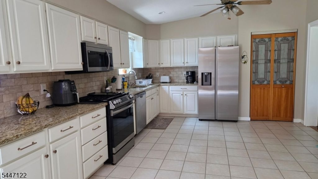 48 Green Ln, Randolph Twp., NJ 07869 — photo 4