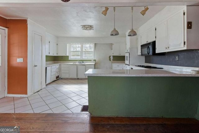 74 Hulsey Road, Cedartown, GA 30125