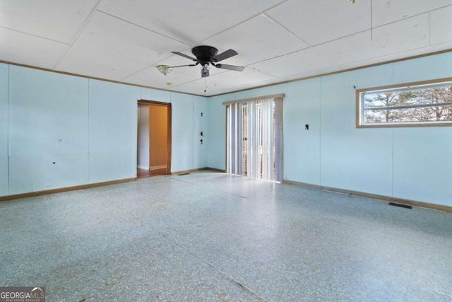 74 Hulsey Road, Cedartown, GA 30125