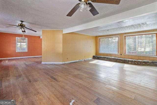 74 Hulsey Road, Cedartown, GA 30125