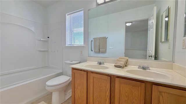 8 PERROTTI LANE, Palm Coast, FL 32164