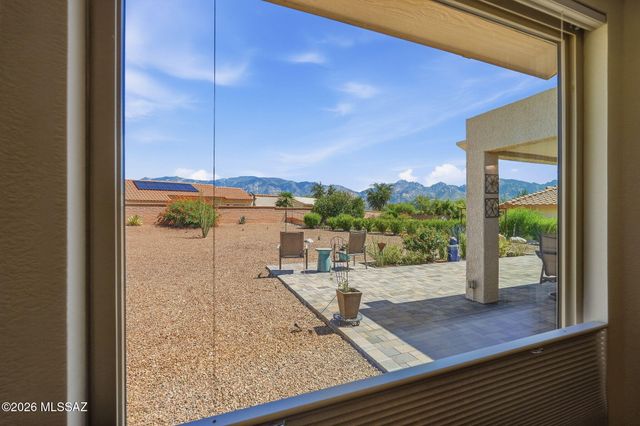 14400 N Crown Point Drive, Oro Valley, AZ 85755