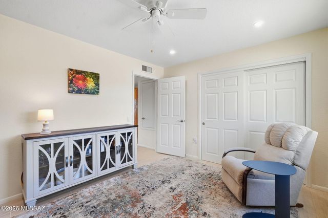 14400 N Crown Point Drive, Oro Valley, AZ 85755