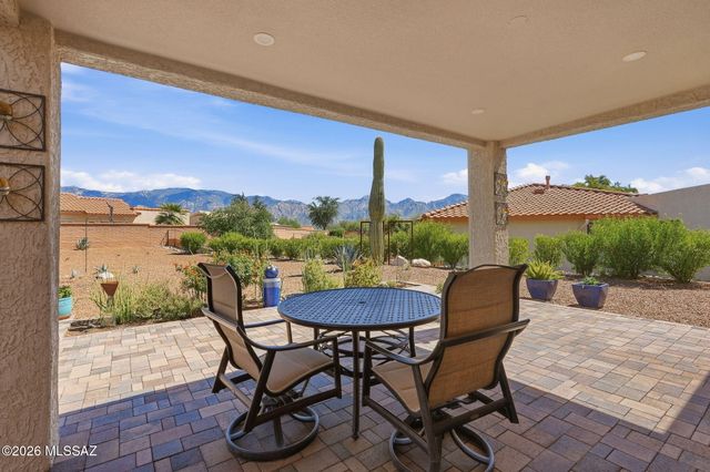 14400 N Crown Point Drive, Oro Valley, AZ 85755