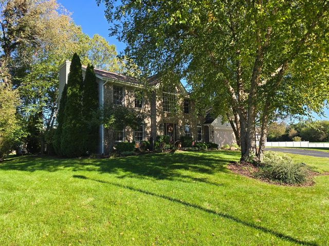 5331 WINNERS Circle, Caledonia, IL 61011