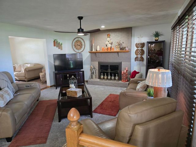 5331 WINNERS Circle, Caledonia, IL 61011