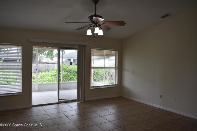 334 Bordeaux Avenue NE, Palm Bay, FL 32907
