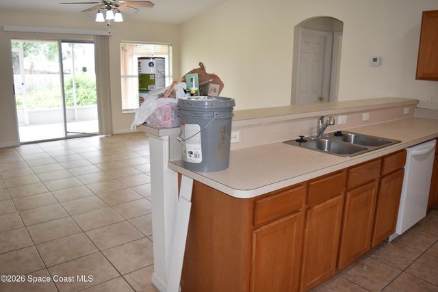 334 Bordeaux Avenue NE, Palm Bay, FL 32907