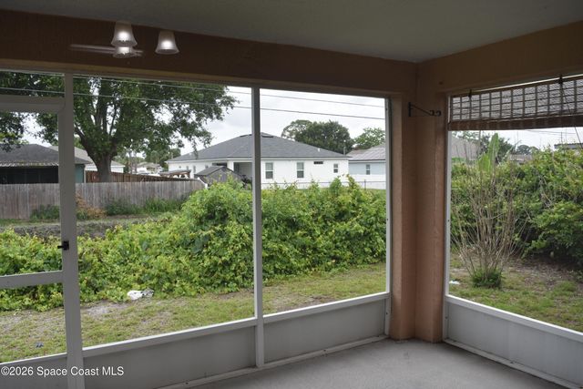334 Bordeaux Avenue NE, Palm Bay, FL 32907
