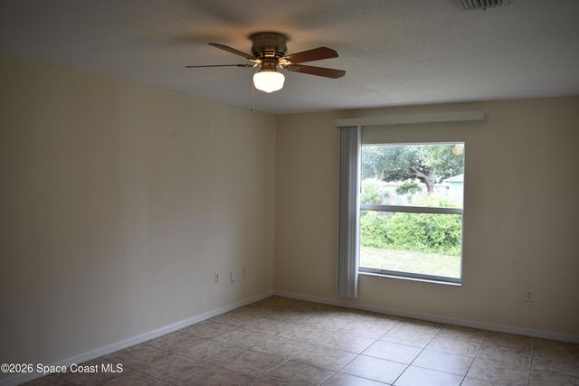 334 Bordeaux Avenue NE, Palm Bay, FL 32907