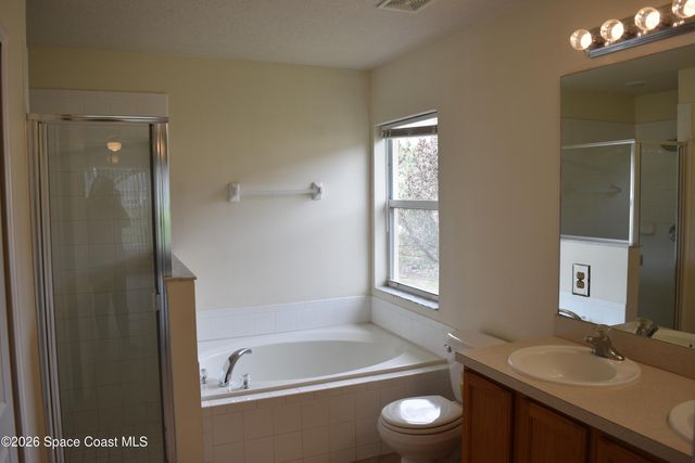 334 Bordeaux Avenue NE, Palm Bay, FL 32907