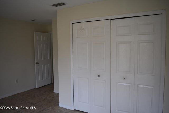 334 Bordeaux Avenue NE, Palm Bay, FL 32907