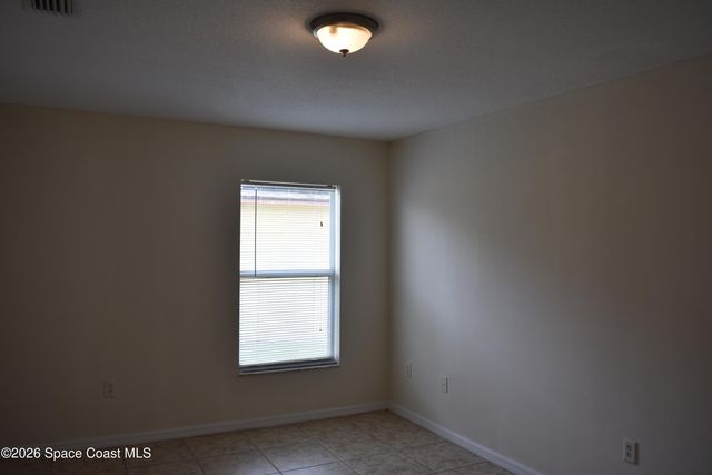 334 Bordeaux Avenue NE, Palm Bay, FL 32907
