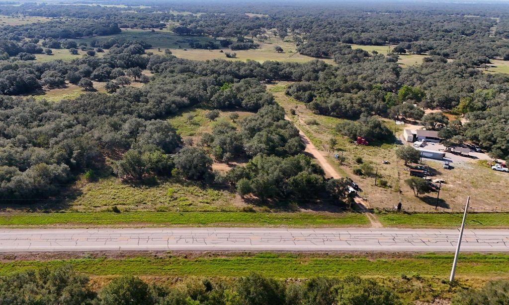 0 Hwy 90, Rock Island, TX 77470