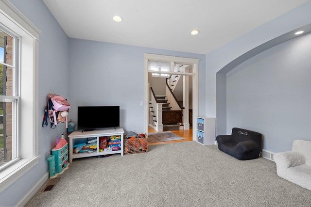 3562 ABBEY COURT, Green Bay, WI 54313
