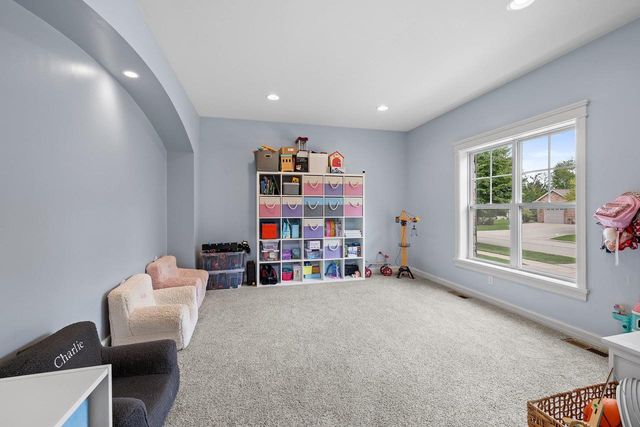 3562 ABBEY COURT, Green Bay, WI 54313