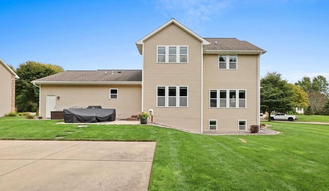 3562 ABBEY COURT, Green Bay, WI 54313
