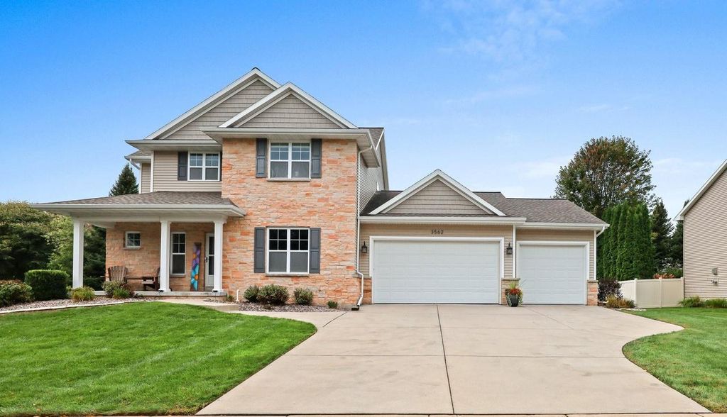 3562 ABBEY COURT, Green Bay, WI 54313