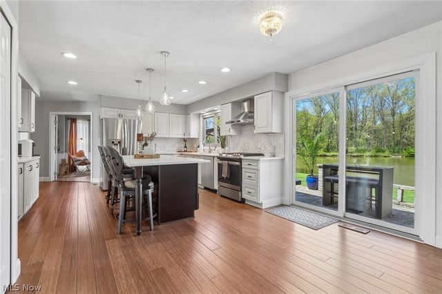 4420 Prestwick Crossing, Westlake, OH 44145