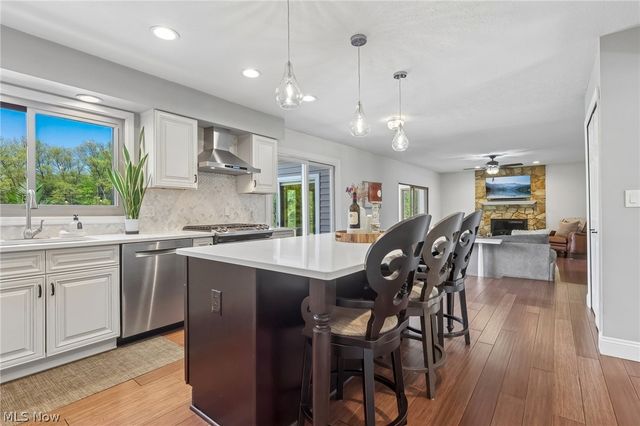 4420 Prestwick Crossing, Westlake, OH 44145