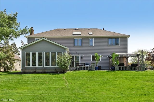 4420 Prestwick Crossing, Westlake, OH 44145