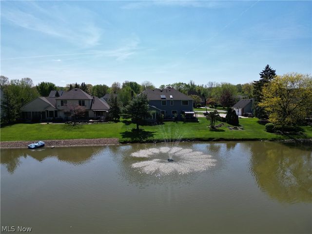 4420 Prestwick Crossing, Westlake, OH 44145
