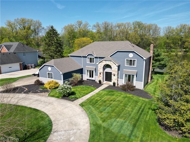 4420 Prestwick Crossing, Westlake, OH 44145