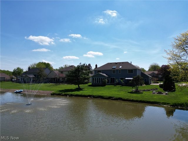 4420 Prestwick Crossing, Westlake, OH 44145