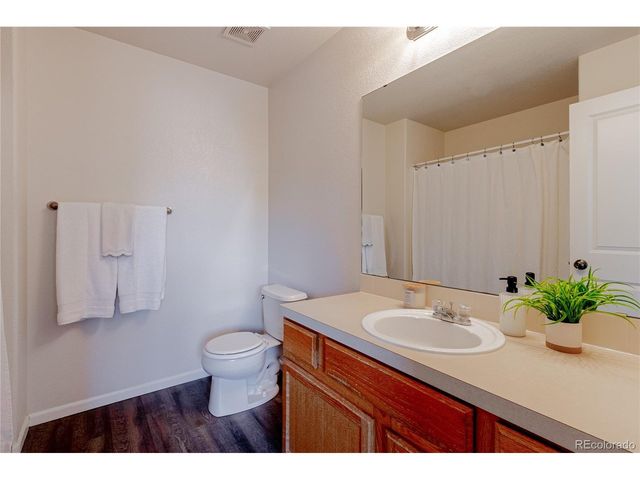 2643 W 45th St, Loveland, CO 80538