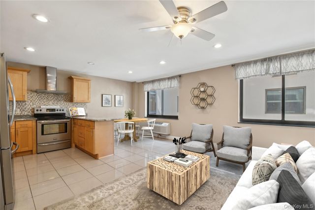 425 Shore Rd 2B, Long Beach, NY 11561