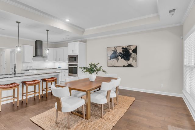 6412 Armstrong Dr, Hermitage, TN 37076