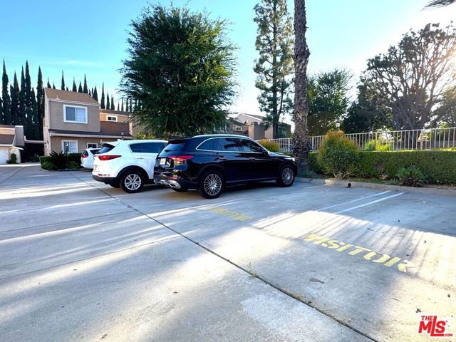 19928 Chase Street 27, Winnetka, CA 91306