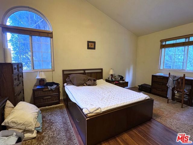 19928 Chase Street 27, Winnetka, CA 91306