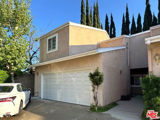 19928 Chase Street 27, Winnetka, CA 91306